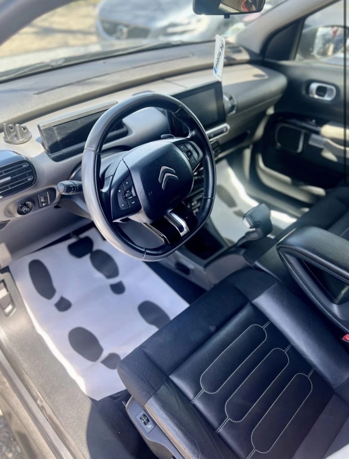 Citroen C4 Cactus 1.2 АВТОМАТИК, снимка 4 - Автомобили и джипове - 54404581