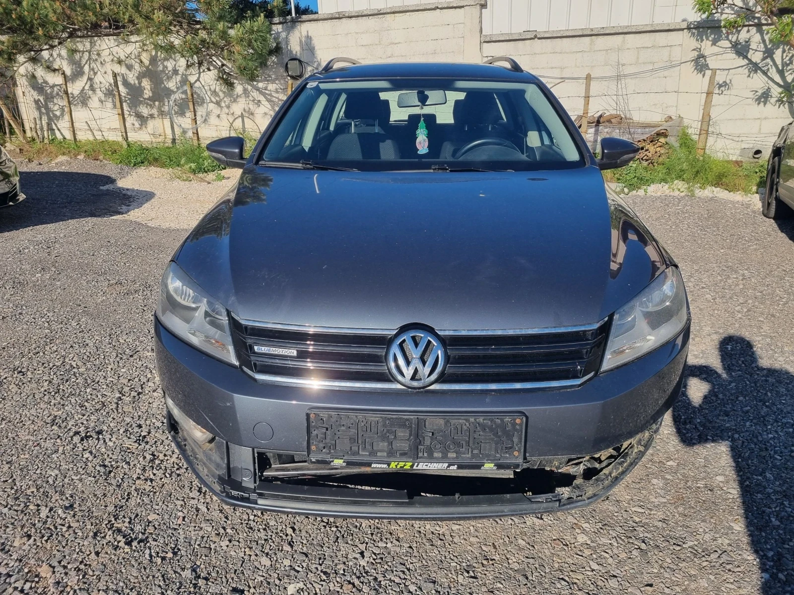 VW Passat 1.6tdi 6sk, снимка 4 - Автомобили и джипове - 54610532