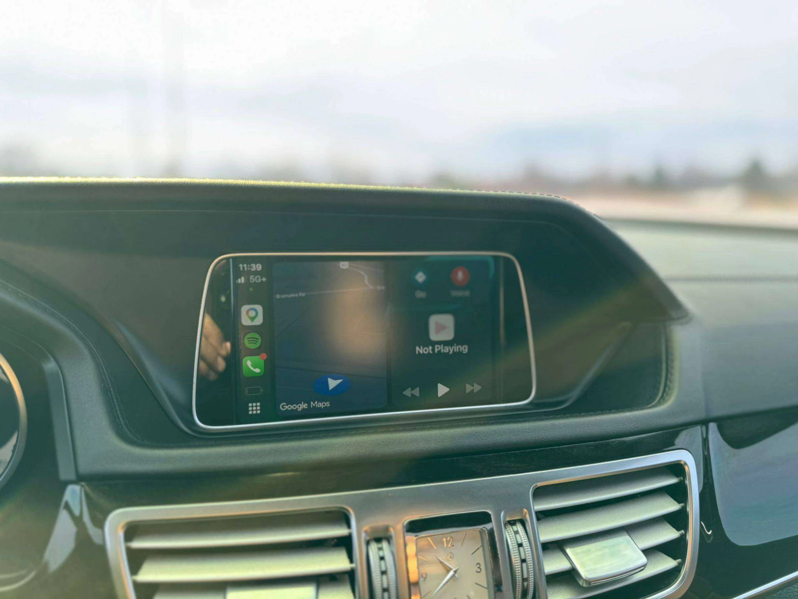 Mercedes-Benz E 400 PANO, MEMORY, CARPLAY, ЦЕНА ДО БГ, снимка 17 - Автомобили и джипове - 54841179