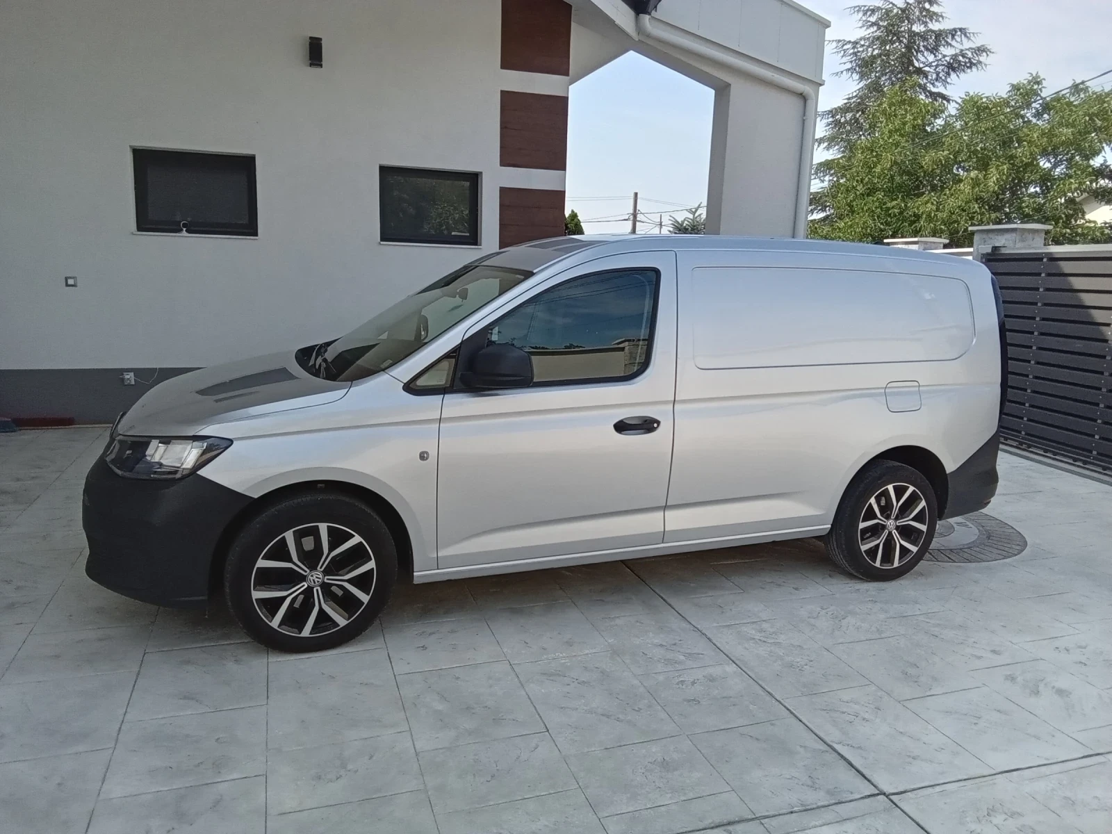 VW Caddy 1.5TFSI* MAXI* DSG* , снимка 2 - Автомобили и джипове - 55339397