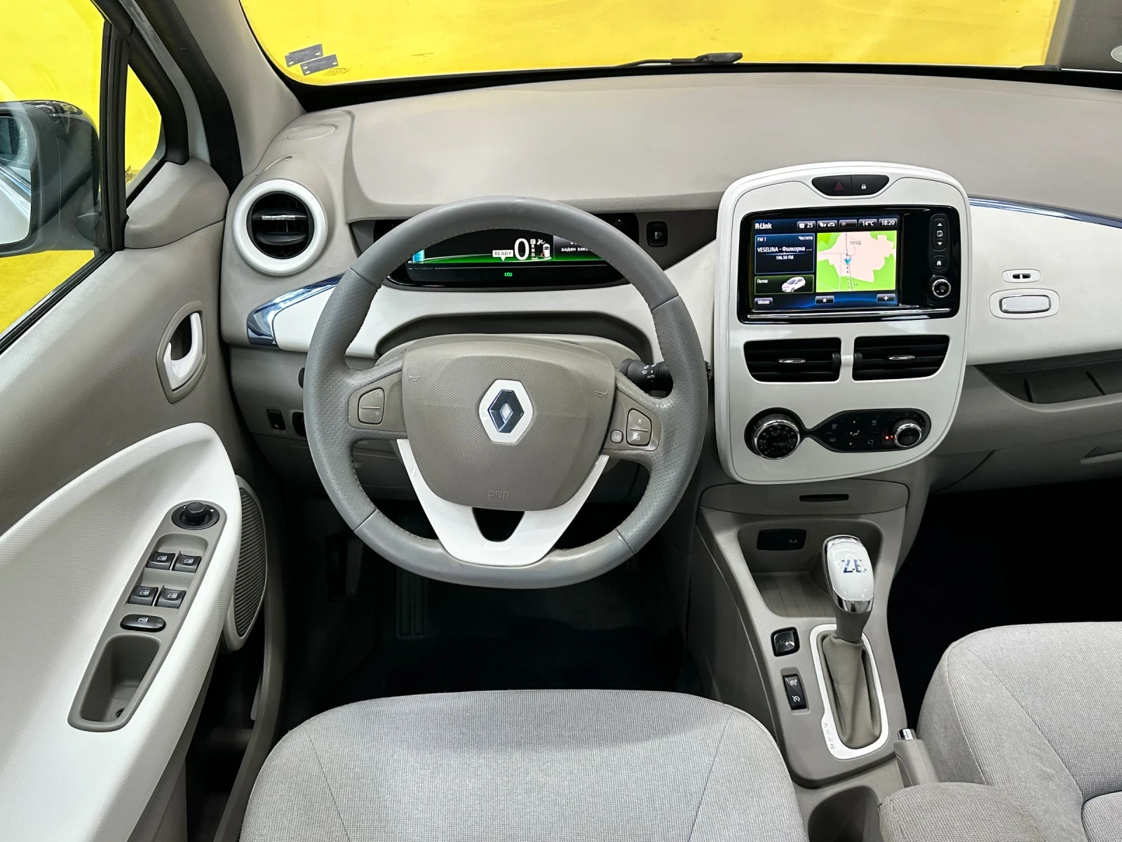 Renault Zoe 22kw/регистриран, снимка 7 - Автомобили и джипове - 56233399
