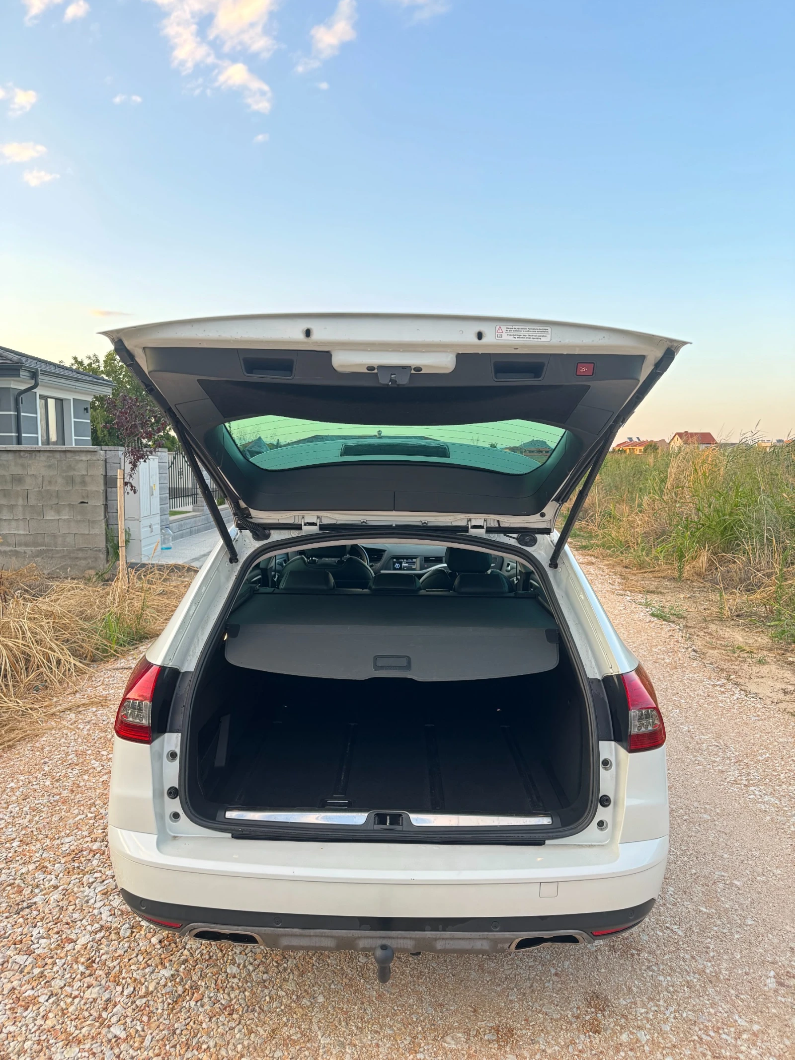 Citroen C5 2.2 HDI Cross Tourer, снимка 5 - Автомобили и джипове - 56243141