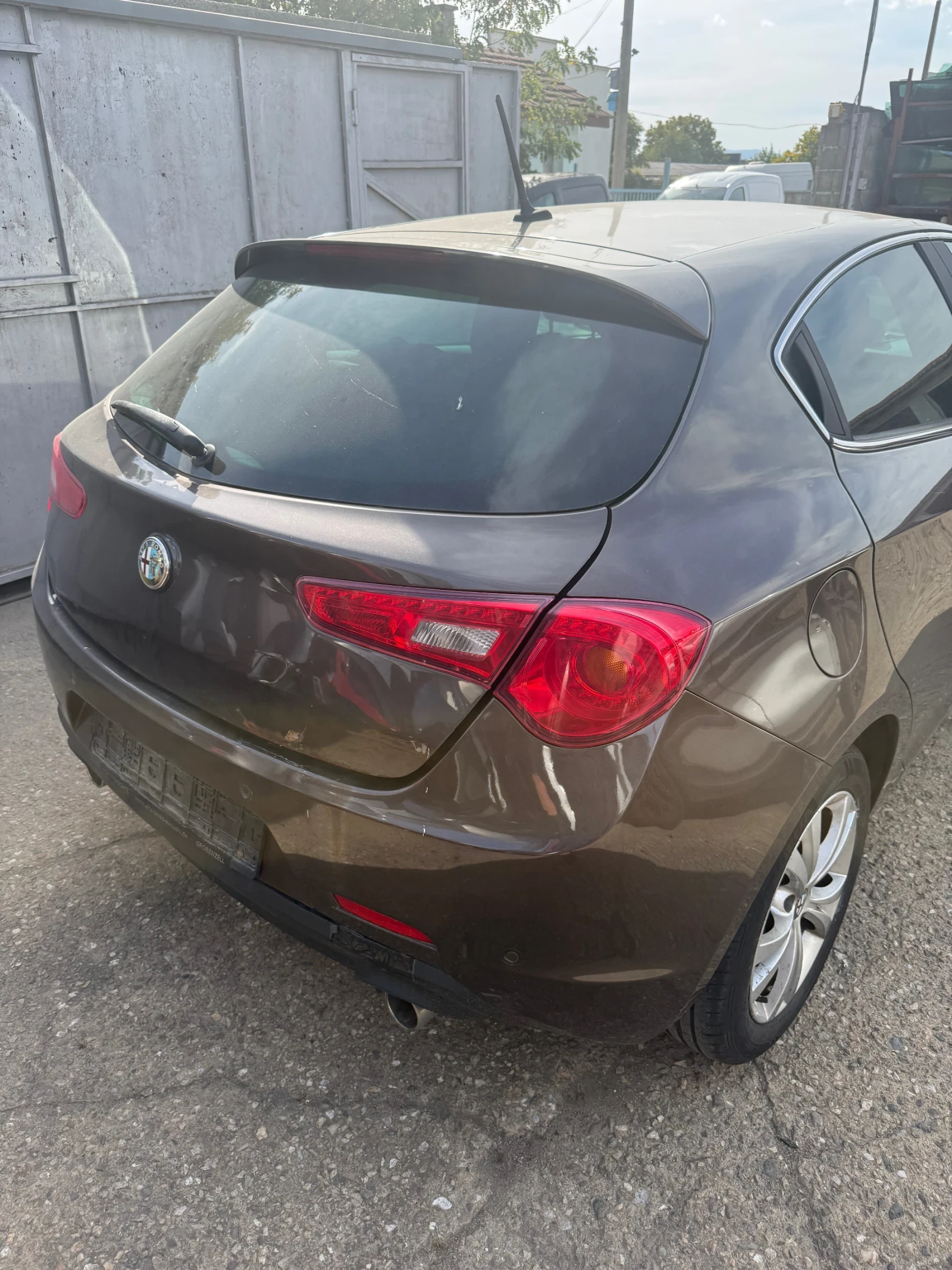 Alfa Romeo Giulietta 2.0 d, снимка 3 - Автомобили и джипове - 56430424