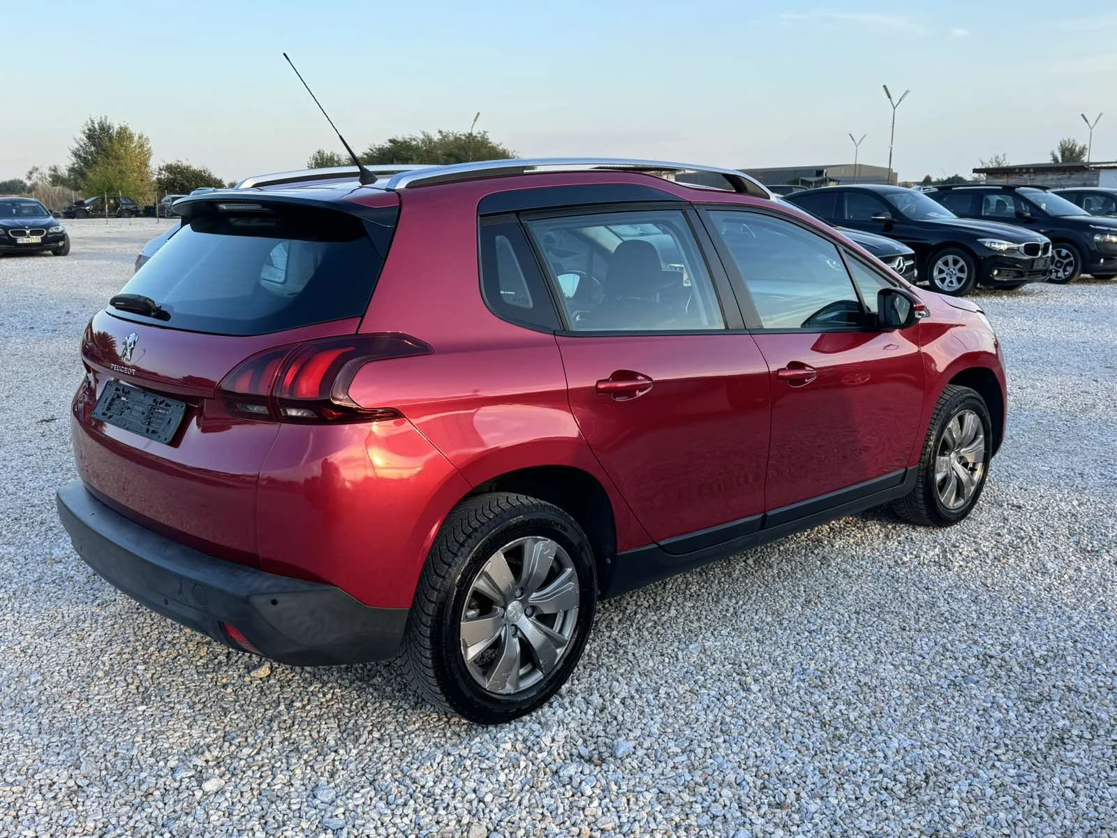 Peugeot 2008 1.2i GAZ | Mobile.bg � ����������� 4
