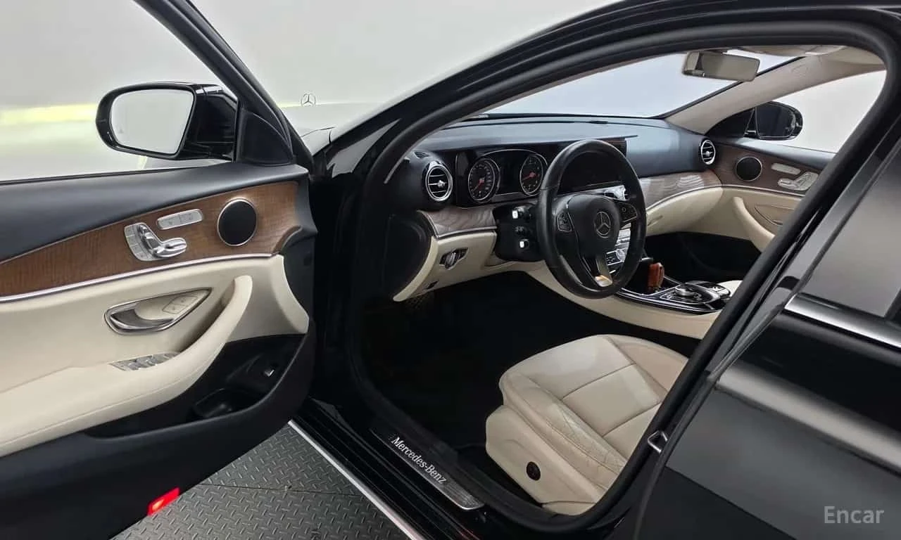 Mercedes-Benz E 300 E300 Exclusive Standard* ����������*  | Mobile.bg � ����������� 10