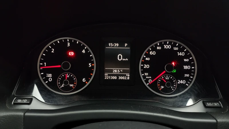 VW Tiguan 2.0TDI COMFORT autogeorge.com, снимка 7 - Автомобили и джипове - 51937291