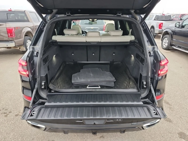 BMW X5 * XDRIVE40I * CARFAX * БЕЗ ПЪРВОНАЧАЛНА ВНОСКА, снимка 14 - Автомобили и джипове - 52655786
