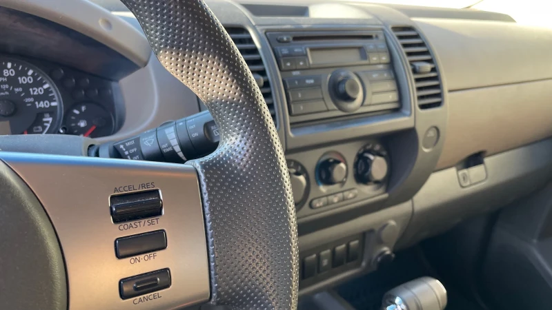 Nissan Xterra, снимка 10 - Автомобили и джипове - 53195584