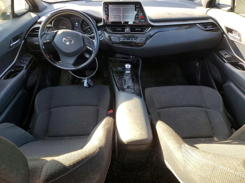 Toyota C-HR XLE/ ЦЕНА ДО БЪЛГАРИЯ , снимка 8 - Автомобили и джипове - 53541147