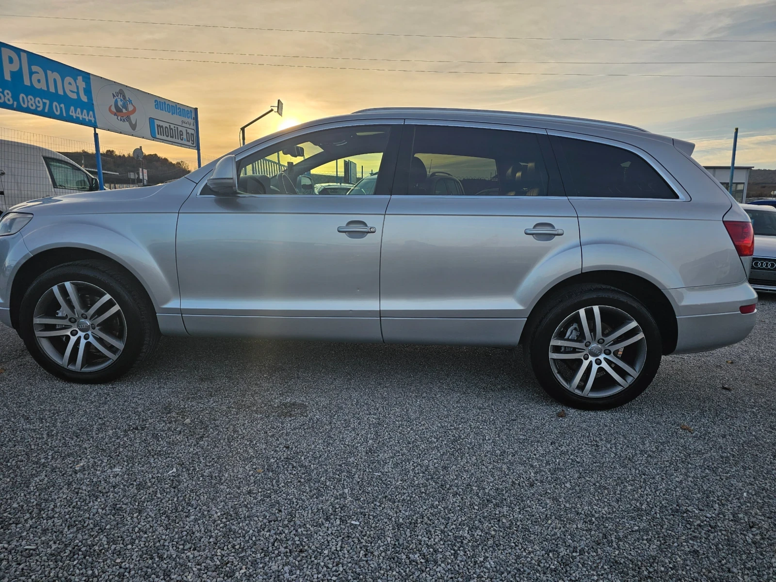 Audi Q7 3.0tdi 7-mesta Panorama  - изображение 3