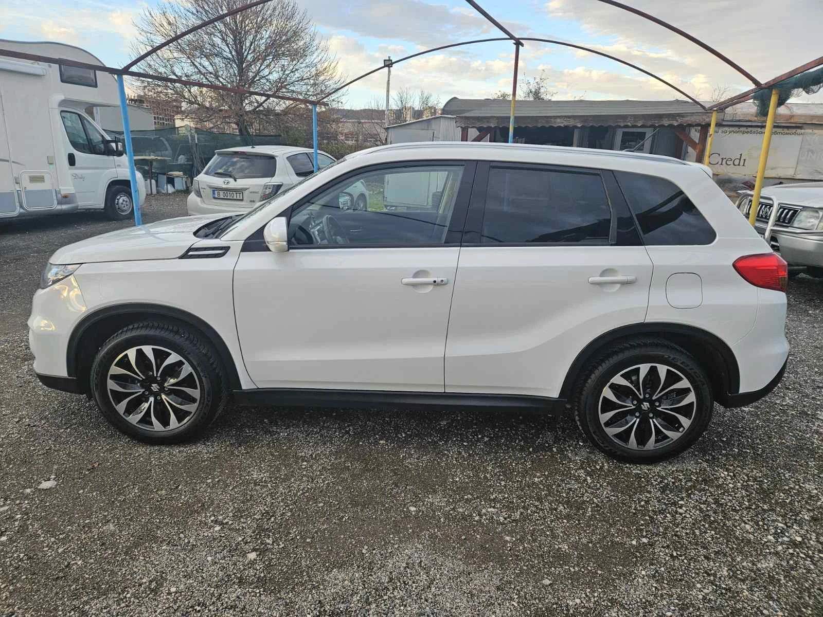 Suzuki Vitara 1.6I 4X4 Gaz/Benzin - изображение 2