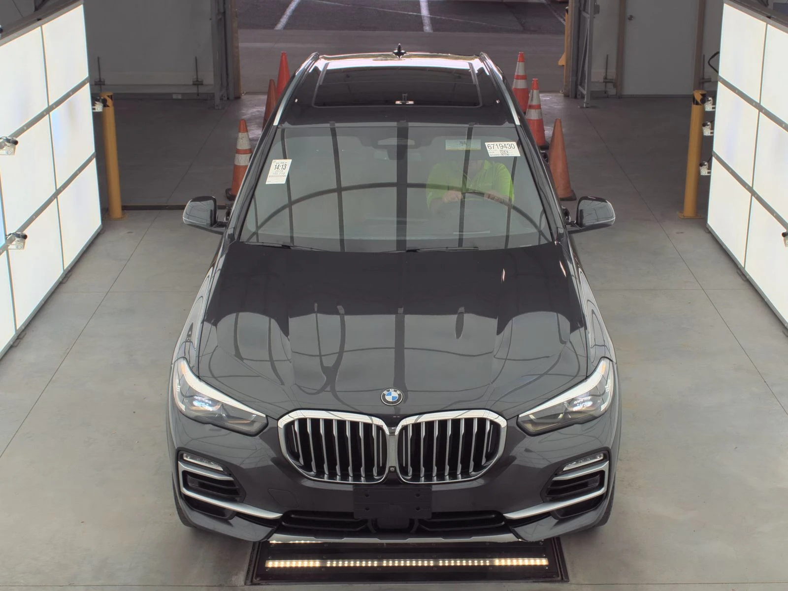BMW X5 DISTRONIC + * Head-Up* Driving Assistance*  - изображение 5