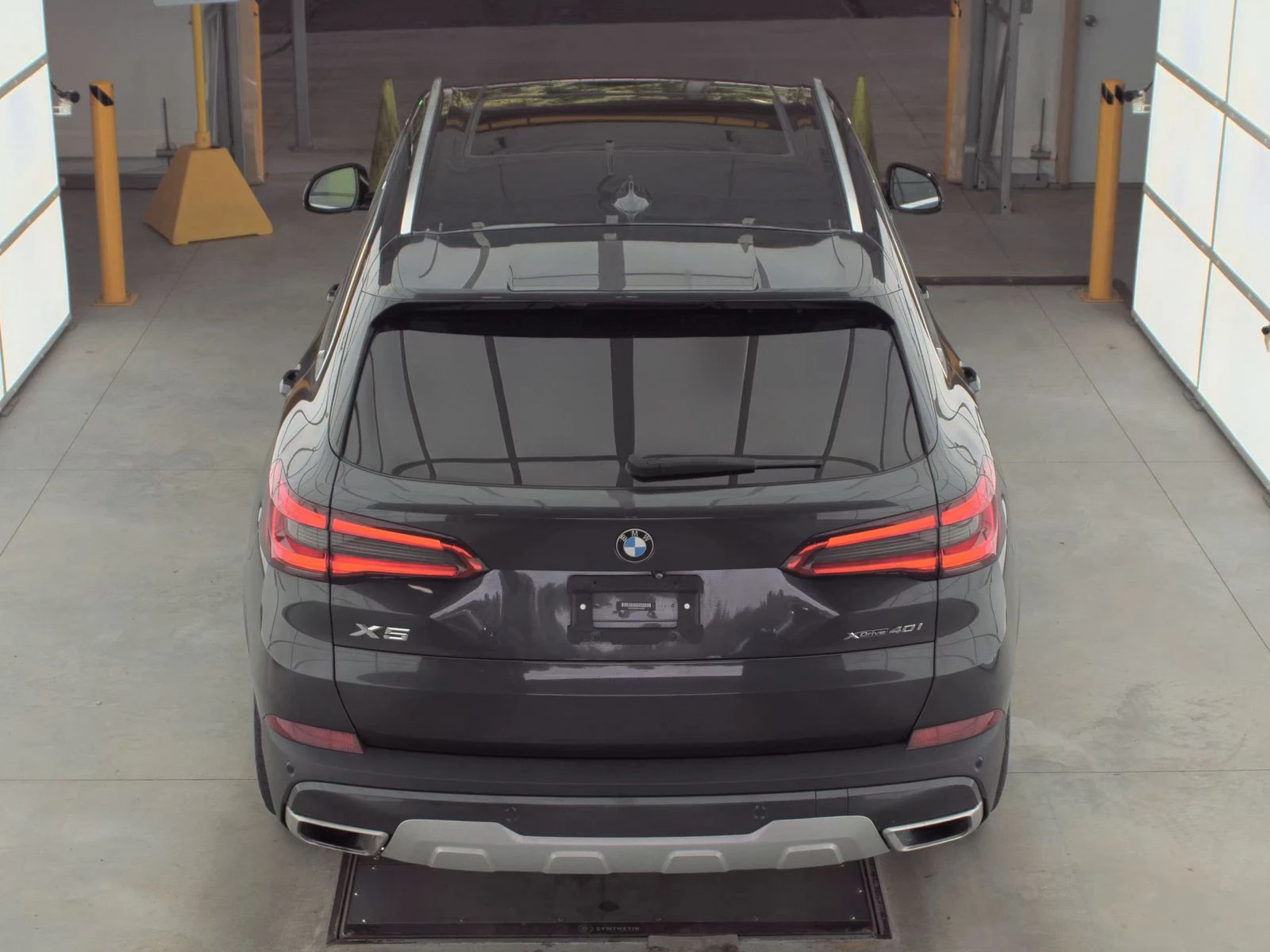 BMW X5 DISTRONIC + * Head-Up* Driving Assistance*  - изображение 3