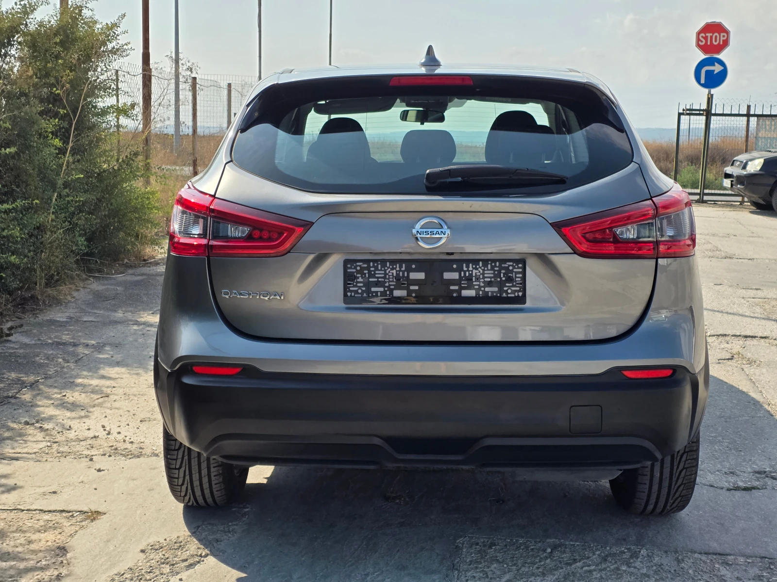 Nissan Qashqai 1.5 dCi 115 Business DCT - изображение 6