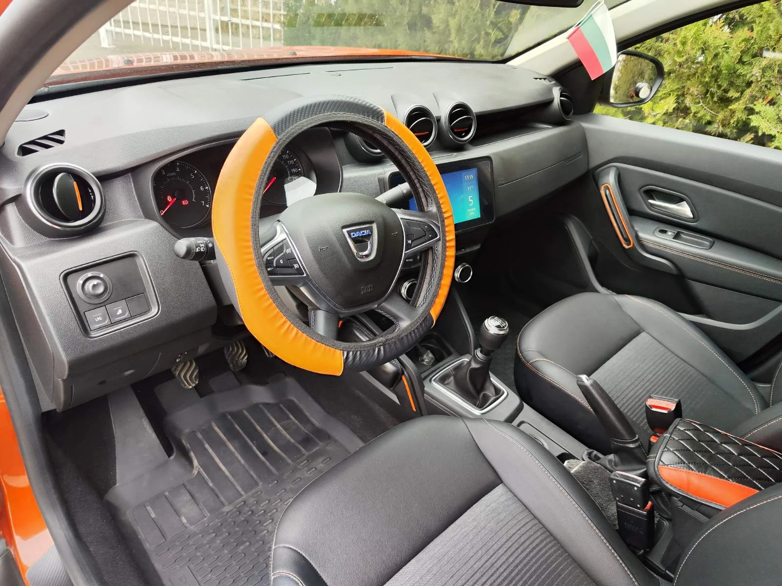 Dacia Duster EXTREME Tce 100-LPG  - изображение 8