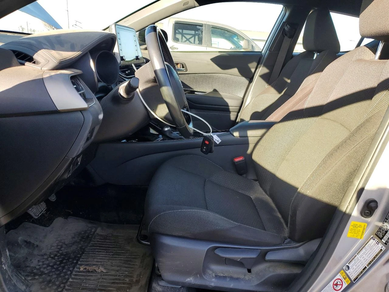 Toyota C-HR XLE/ ЦЕНА ДО БЪЛГАРИЯ  - изображение 7