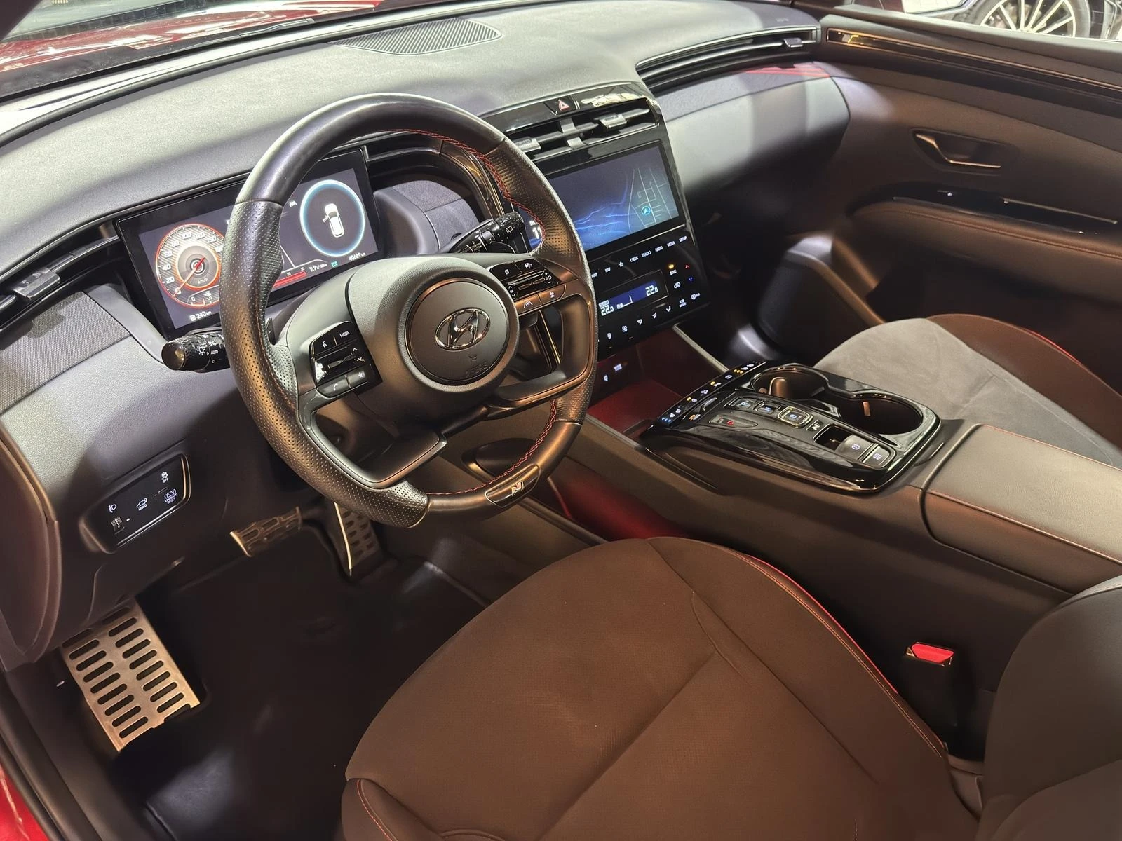 Hyundai Tucson 1.6 HYBRID* 4WD* N-LINE* KRELL* KEYLESS* DISTR* 36 - изображение 7