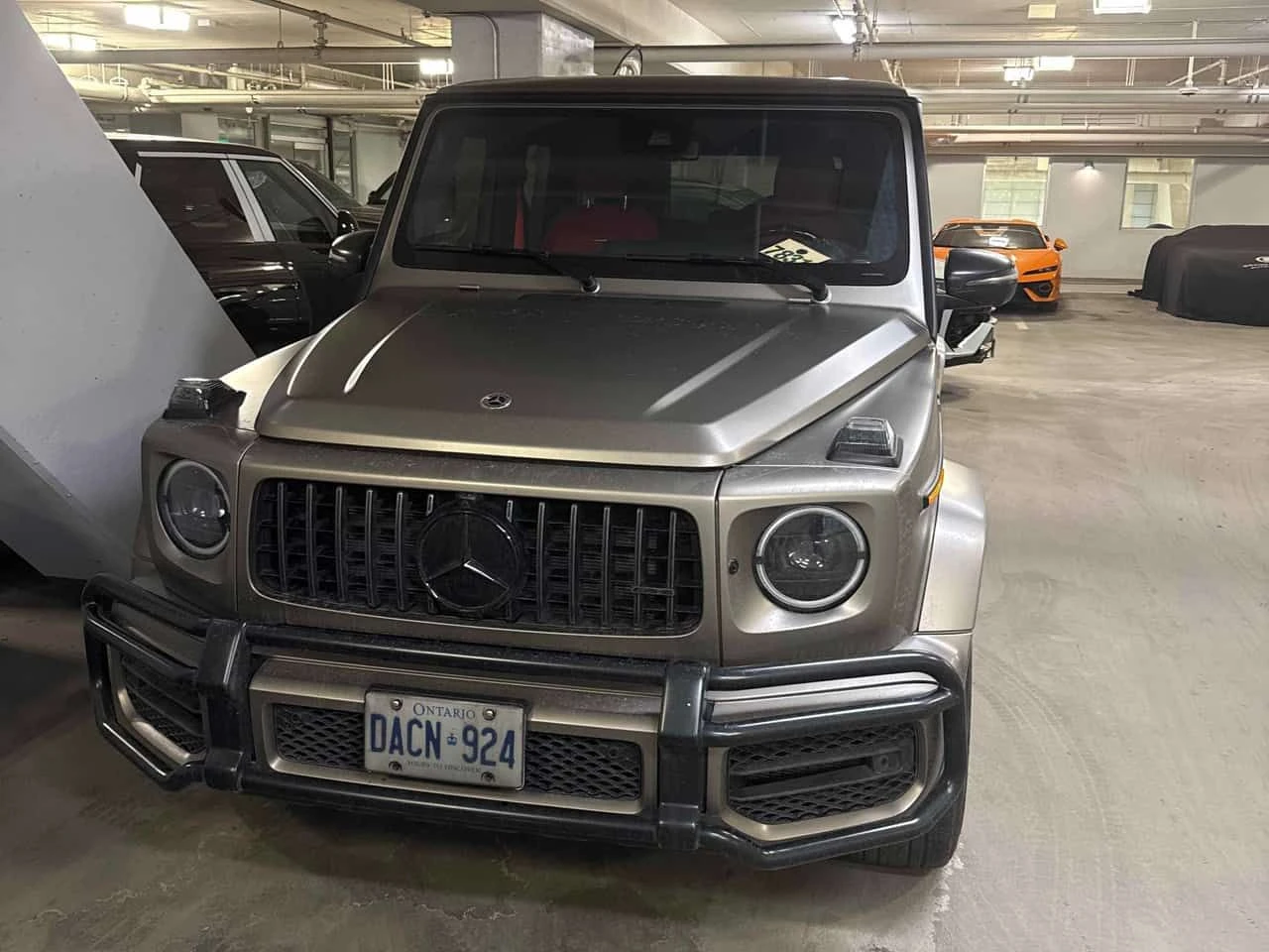 Mercedes-Benz G 63 AMG * CARFAX * 360 * DIS * ОБДУХВАНЕ, снимка 6 - Автомобили и джипове - 53741401
