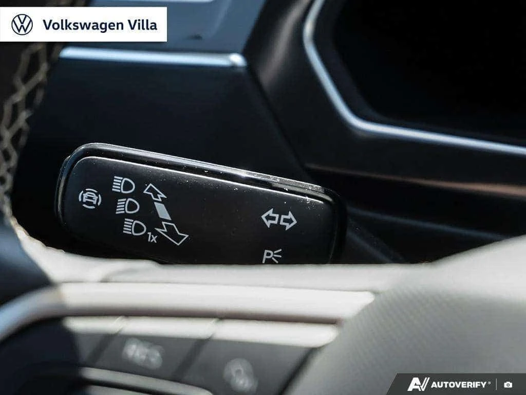 VW Tiguan * Comfortline/CPO/LOW MILEAGE/SERVICE RECORD * CAR, снимка 13 - Автомобили и джипове - 54905074