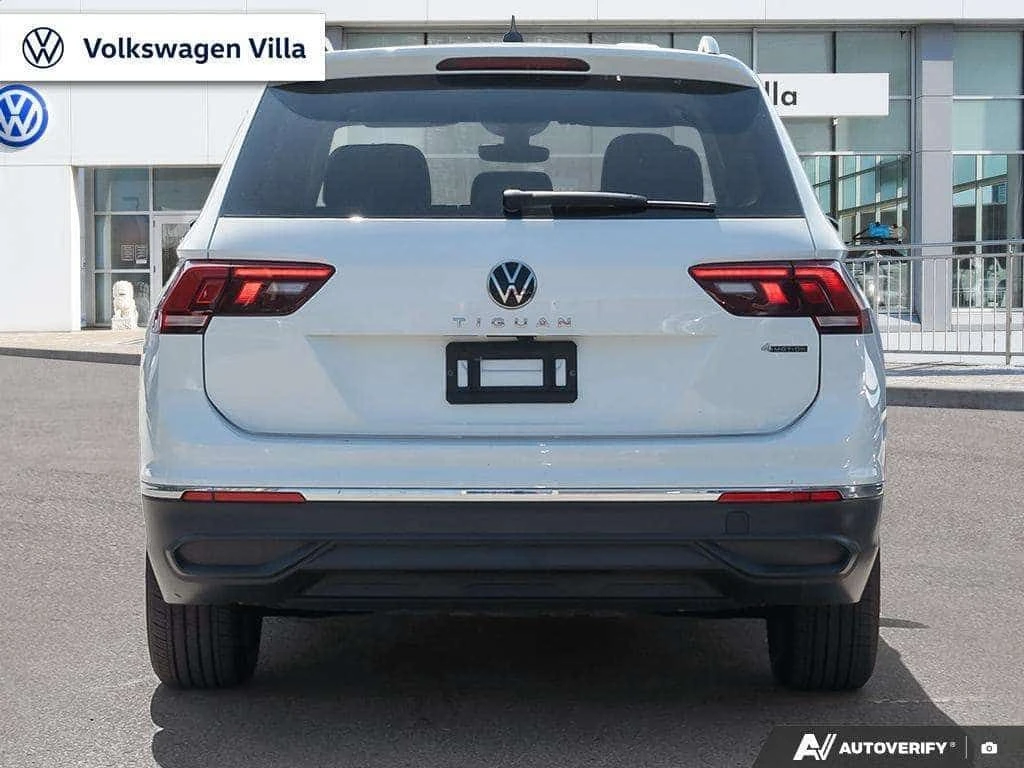 VW Tiguan * Comfortline/CPO/LOW MILEAGE/SERVICE RECORD * CAR, снимка 5 - Автомобили и джипове - 54905074