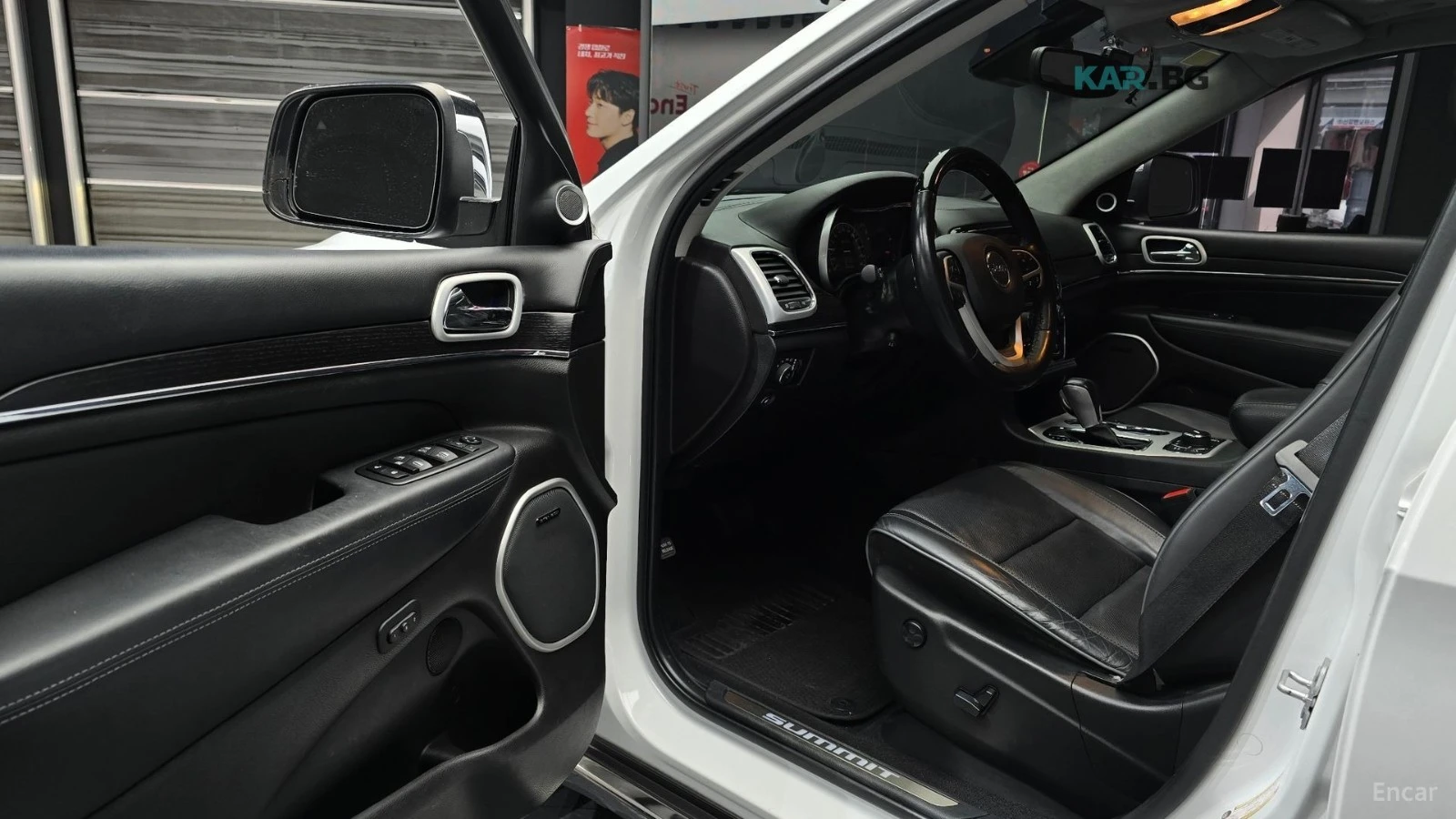 Jeep Grand cherokee SUMMIT* ПОДГРЕВ* ОБДУХВАНЕ* ДИСТРОНИК* SUNROOF* , снимка 8 - Автомобили и джипове - 55002839