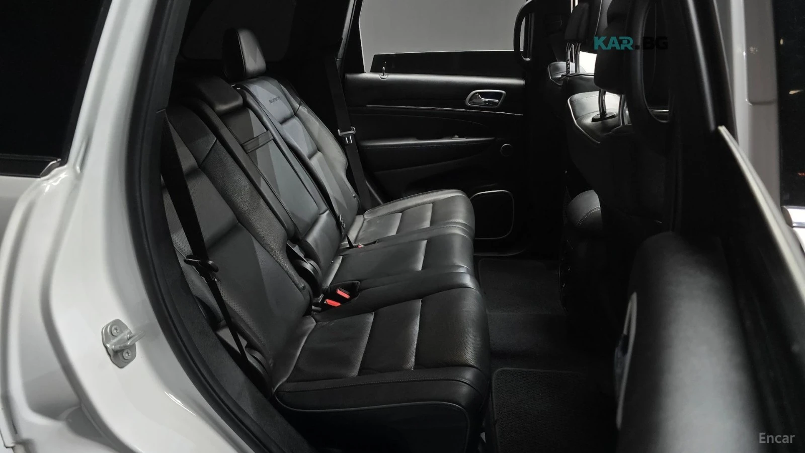 Jeep Grand cherokee SUMMIT* ПОДГРЕВ* ОБДУХВАНЕ* ДИСТРОНИК* SUNROOF* , снимка 10 - Автомобили и джипове - 55002839