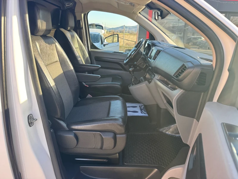 Opel Vivaro 2021G 2.0CDTI CAMERA TOP FULL, снимка 13 - Бусове и автобуси - 53134039