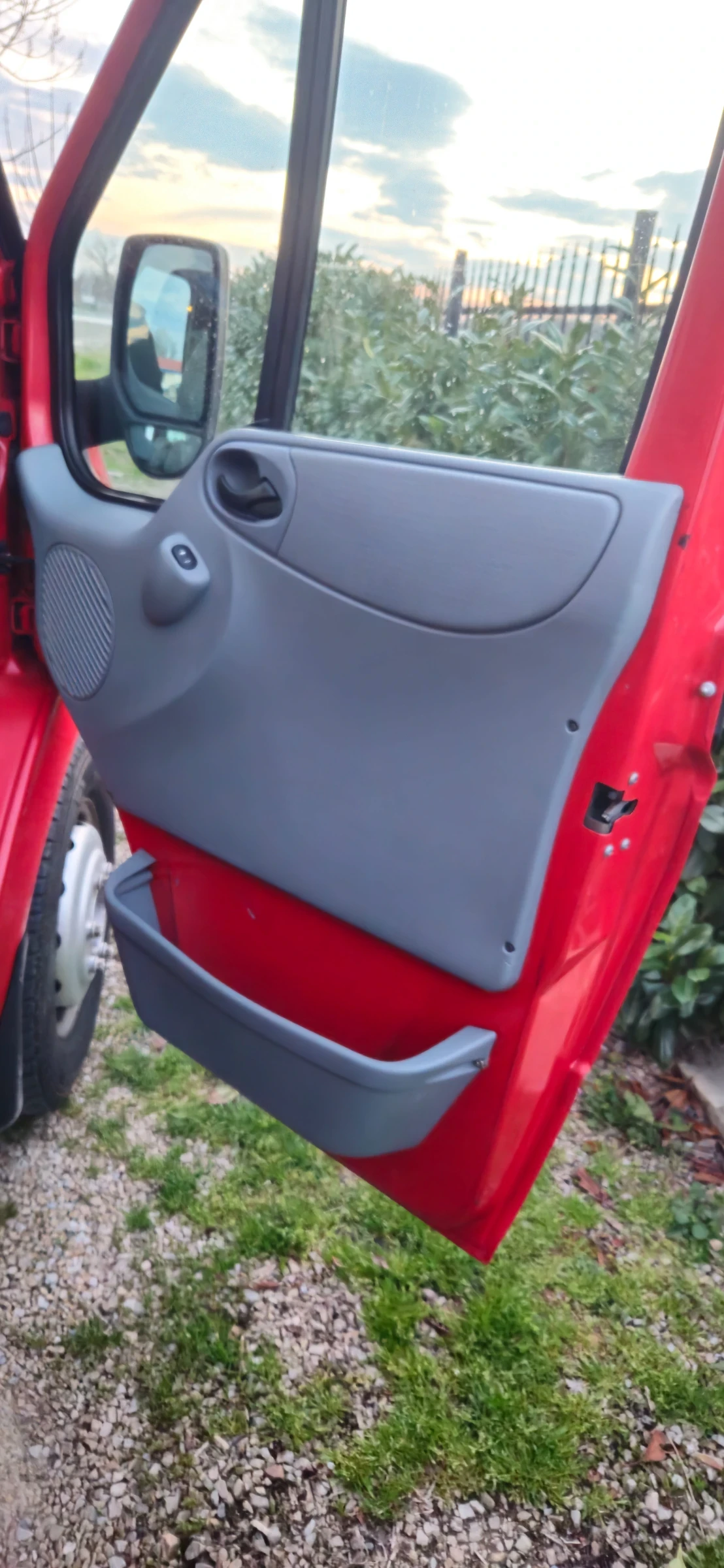 Ford Transit | Mobile.bg � ����������� 4