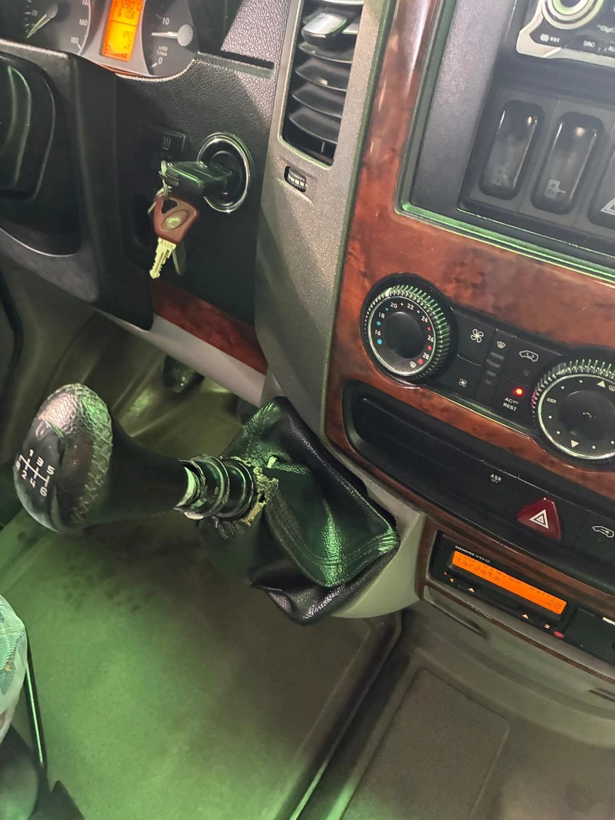 Mercedes-Benz Sprinter 518, снимка 4 - Бусове и автобуси - 56216931