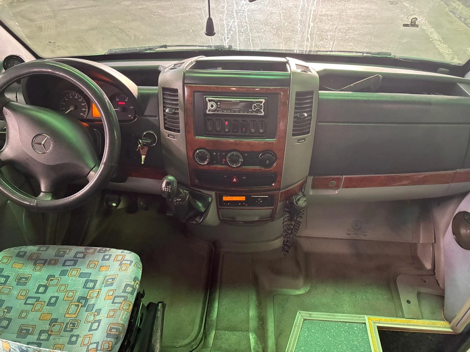 Mercedes-Benz Sprinter 518, снимка 5 - Бусове и автобуси - 56216931