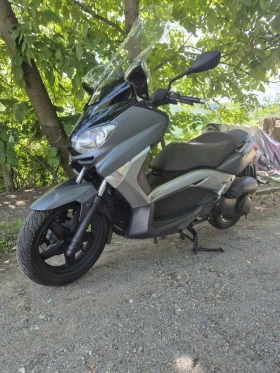     Yamaha X-max 