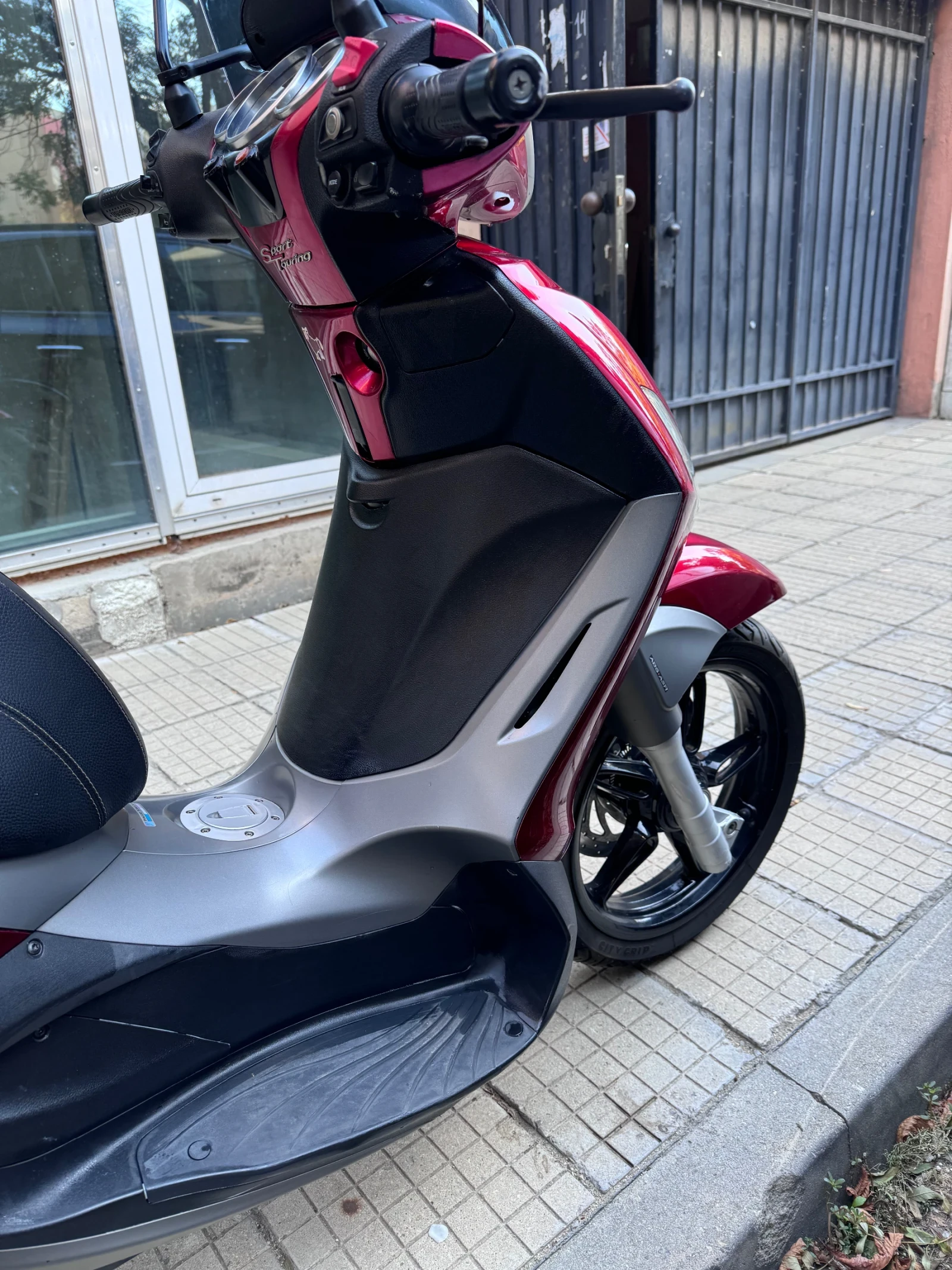 Piaggio Beverly 350ie ST - изображение 10