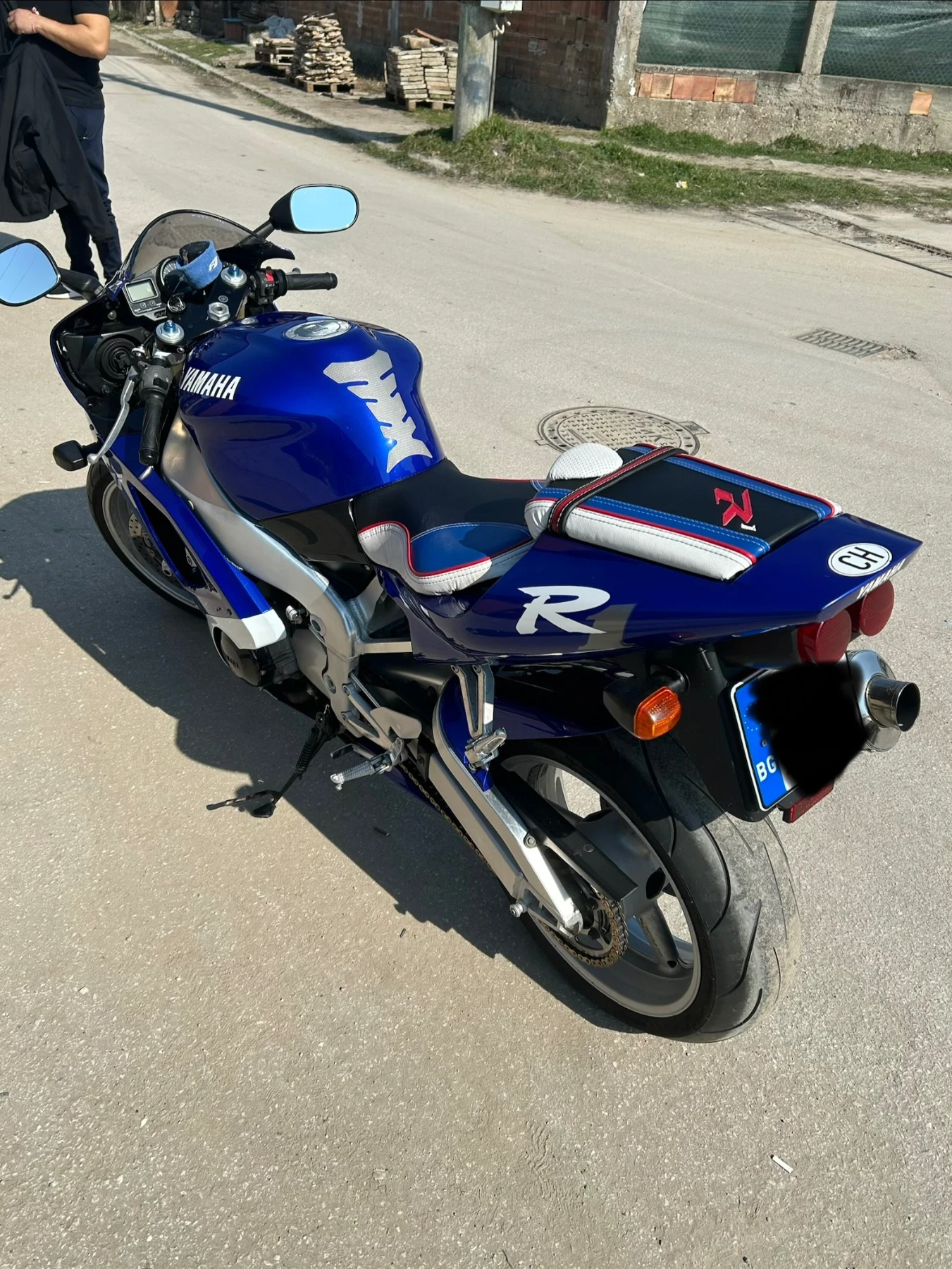 Yamaha YZF-R1, снимка 6 - Мотоциклети и мототехника - 53756456