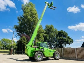 Телескопичен товарач Merlo P72.10 CS