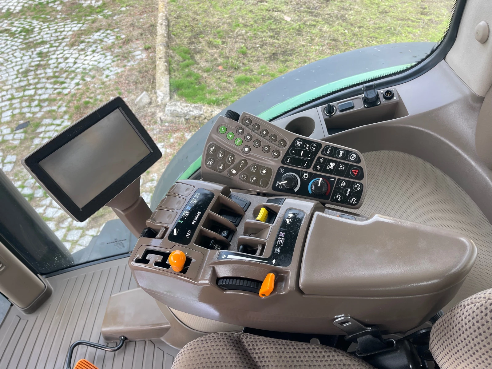  John Deere 8285R POWER SHIFT  | Mobile.bg   14