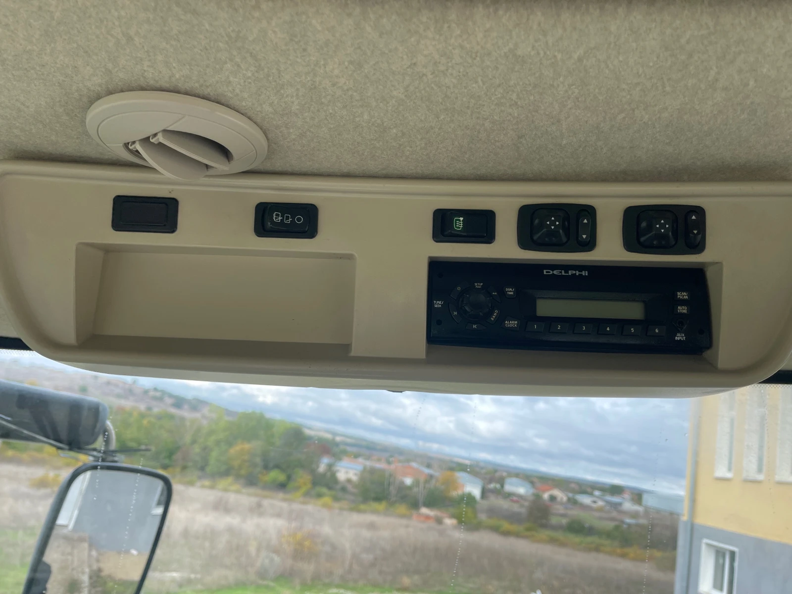  John Deere 8285R POWER SHIFT  | Mobile.bg   16