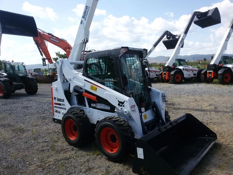 Мини челни товарачи Bobcat S530, снимка 1 - Индустриална техника - 22430062