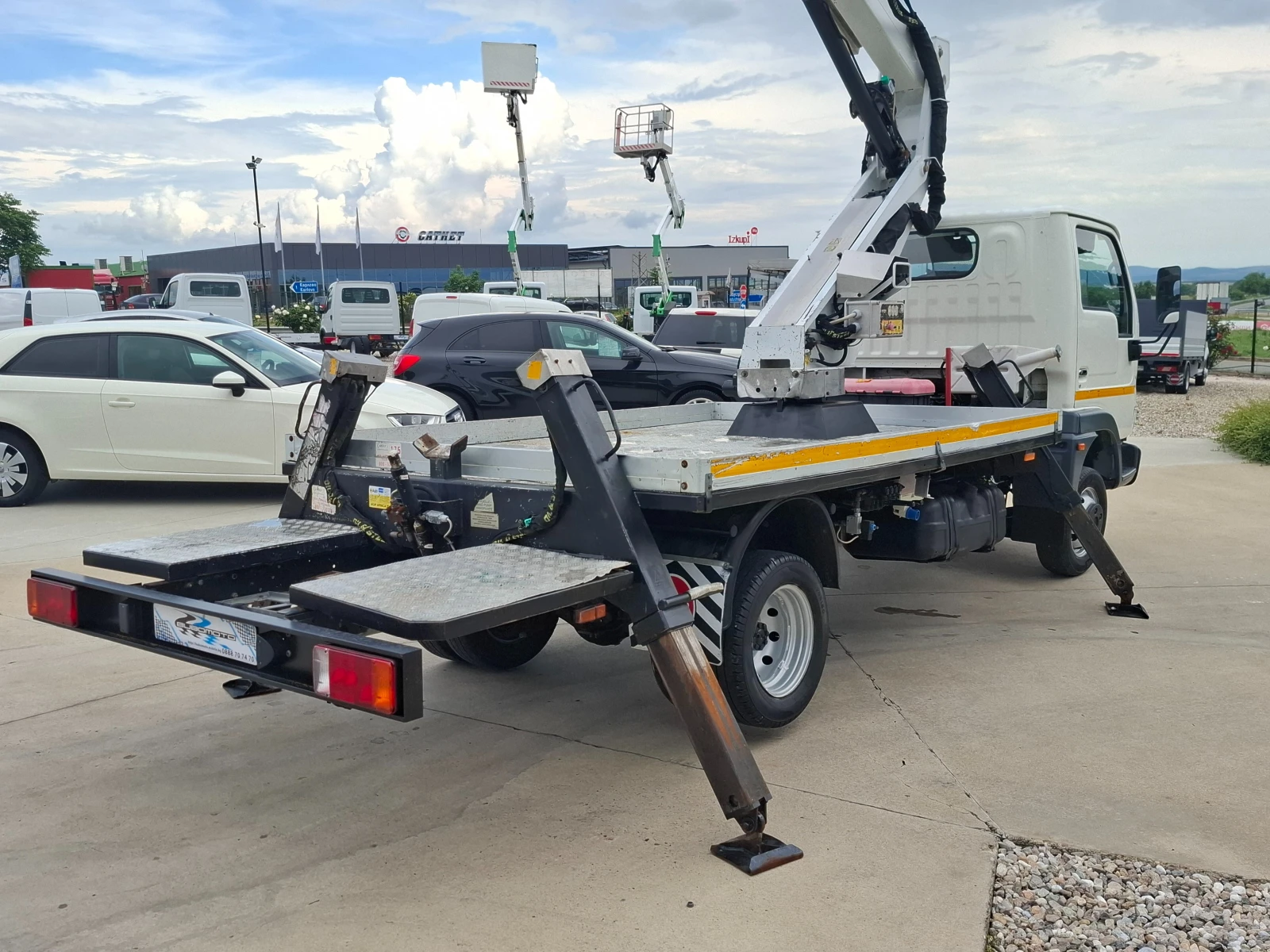 Автовишка Друга марка Nissan/Cabstar/3.0TD/18м./200кг./До3.5т., снимка 3 - Индустриална техника - 54952833