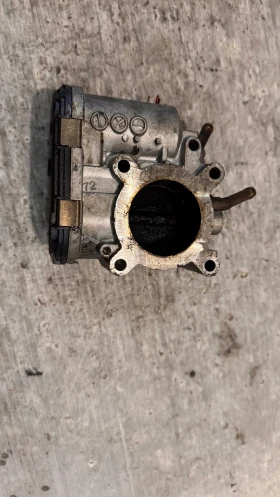 Дроселова Клапа за VW Polo - 030133062C, снимка 2