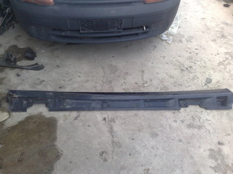 пластмасов декоративен външен праг (ляв) за Сааб 9-3 02г. 