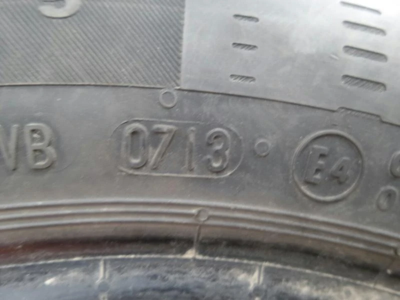 Гуми Летни 185/55R15, снимка 3 - Гуми и джанти - 17931348