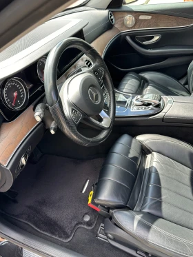Mercedes-Benz E 220, снимка 9
