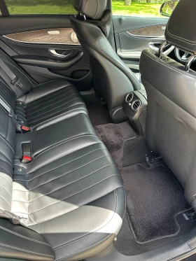 Mercedes-Benz E 220, снимка 8