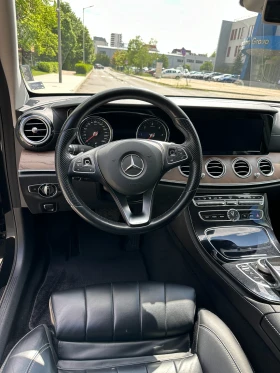 Mercedes-Benz E 220, снимка 11
