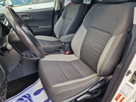 Toyota Auris 1.2Т , снимка 11