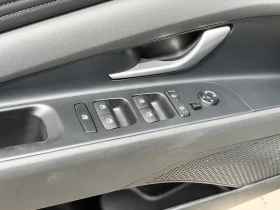 Hyundai Elantra Luxury DCT Leather Roof Navi Remote Start, снимка 9
