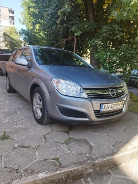 Opel Astra 1.9-120k.c, АВТОМАТ ПЕРФЕКТНА, снимка 12