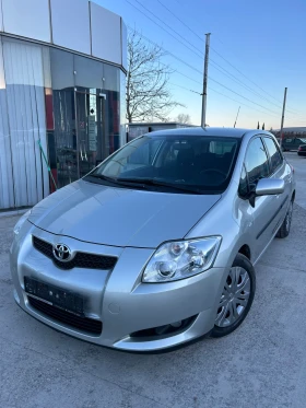 Toyota Auris 1.4 VVT-I, снимка 1