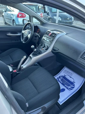 Toyota Auris 1.4 VVT-I, снимка 13