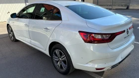 Renault Megane , в гаранция до 30.07.2026г., снимка 2